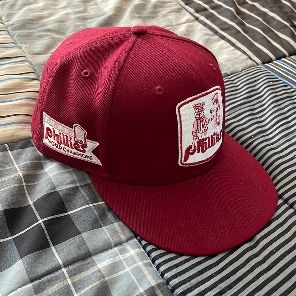 Philadelphia Phillies fitted hat